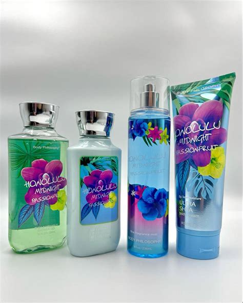 Honolulu Midnight Passionfrut In Moon Lingerie