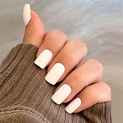 105 Best White Nails Designs And Ideas For 2024 The Daily Glimmer