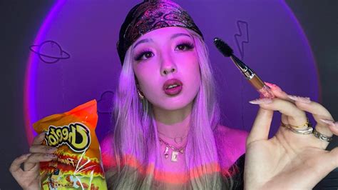 Asmr Hot Cheeto Girl Does Your Makeup At A Sleepover Wlw Face