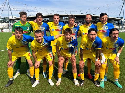 Calcio Playoff Di Eccellenza La Finale Gi A Un Passo Per La