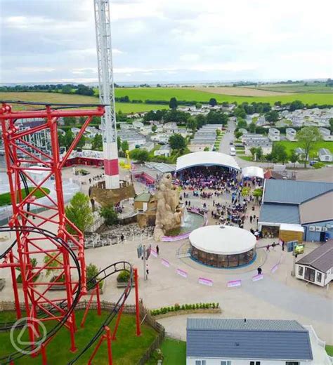 Hopetaft: Beach Near Flamingo Land