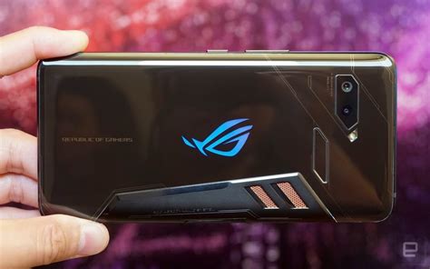 ASUS представила игровой смартфон ROG Phone