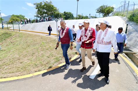 Rutilio Escandón inaugura Unidad Deportiva en Venustiano Carranza