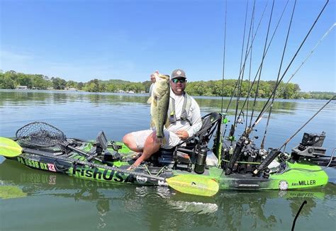 10 Essential Kayak Fishing Tips - FishUSA