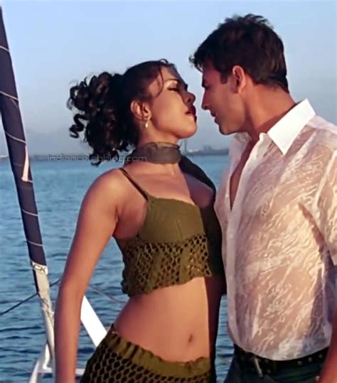 Priyanka Chopra Hindi Movie Andaaz Hot Navel Hd Pics Starcelebblog