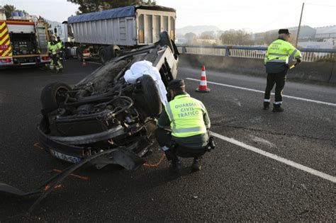 Muere un conductor de 60 años en un accidente de tráfico en O Porriño