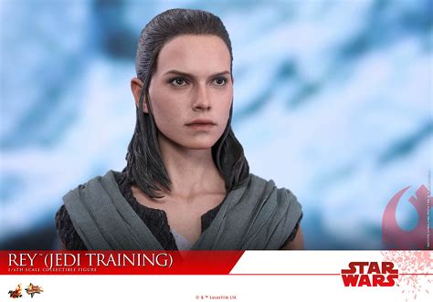 Hot Toys MMS 446 Star Wars The Last Jedi Rey Jedi Training Hot Toys Complete Checklist