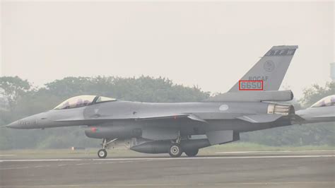 快訊／f 16v失事「墜嘉義外海」！ 空軍司令部：戰機執行例行對地攻擊訓練 Yahoo奇摩汽車機車