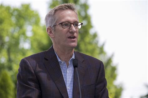 Months After Gutting Police Budget Portland Mayor Asks For 2 Million