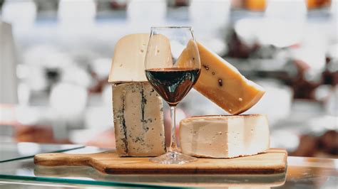 MARISA FINETTI | Pairing Italian wine & cheese 101