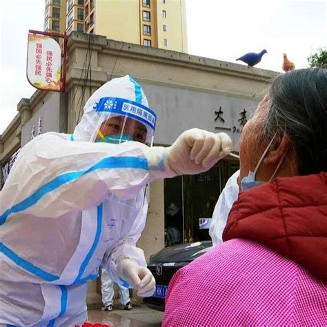 【同心抗疫 普定在行动】普定县中心城区及部分乡镇（街道）区域核酸检测有序开展采样普定核酸