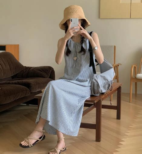 mẫu giày dép siêu hot mùa hè giúp trẻ hóa phong cách của nàng