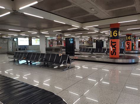 Palma de Mallorca Airport Reviews (PMI) – Sleeping in Airports