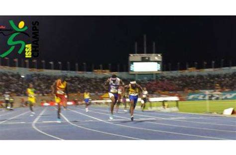 Champs2016 Edwin Allen Steths Win Class Three 4x100 M Relays