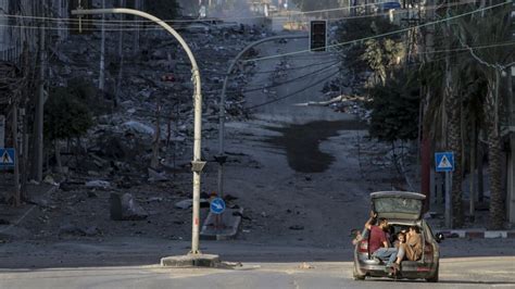 Sve više Palestinaca beži sa severa Gaze dok izraelska vojska pojačava