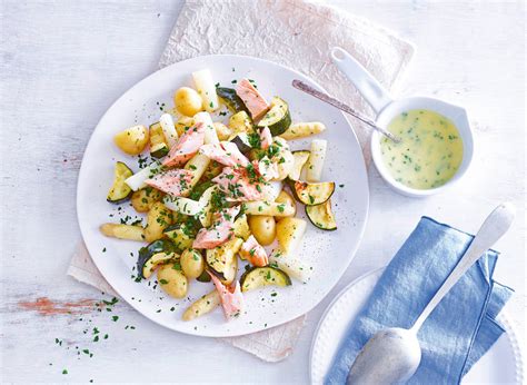 Maaltijdsalade Met Asperges Recept Allerhande Albert Heijn België