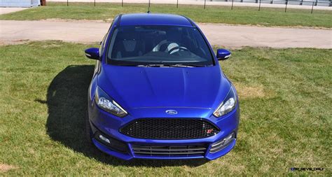 2016 Ford Focus St Kona Blue 100