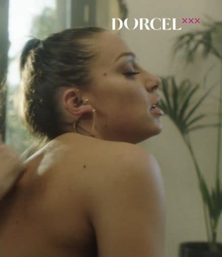 Solved Who Is The Big Boobs Brunetta Freeones Forum The Free Sex Community