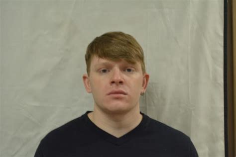 Christopher Alexander Roberts Violent Or Sex Offender In Charlestown