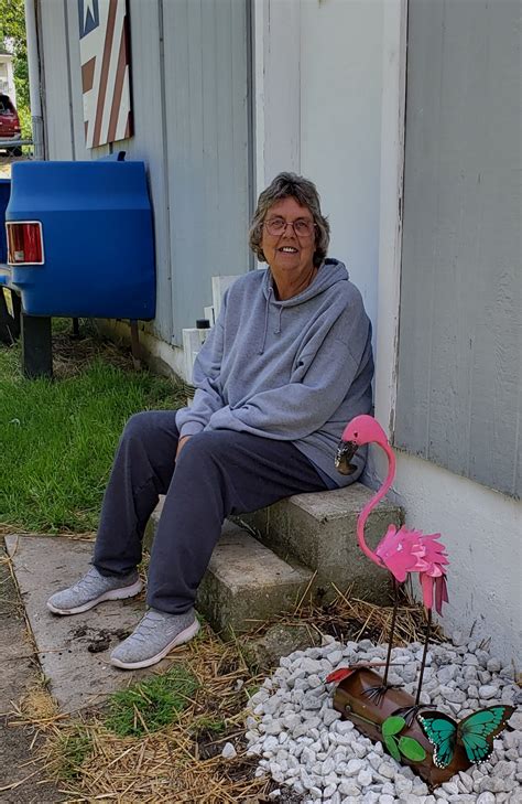 JoAnne (White) McDaniel – Wallace Funeral Homes – Pleasant Hill, MO