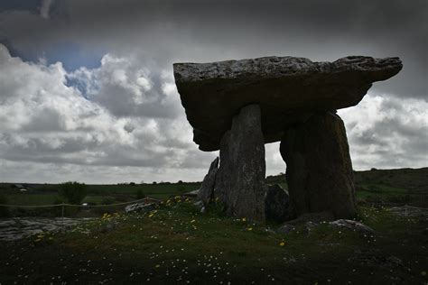 Dolmen, ireland, burren, pierre, clare - free image from needpix.com