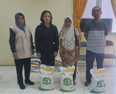 Pendistribusian Droping Cadangan Bantuan Pangan Beras Kabar Pleburan