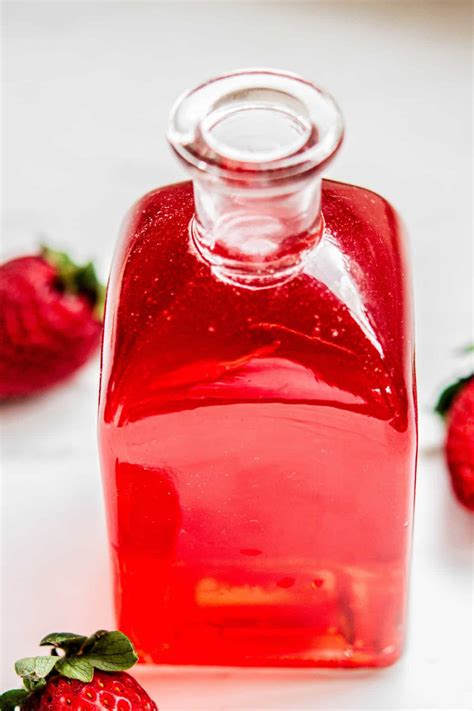 simple syrup strawberry 3