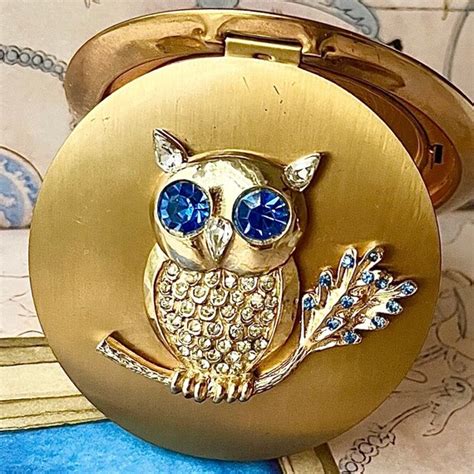 Atomette New York Crystal Owl Powder Compact Mid Cen Gem