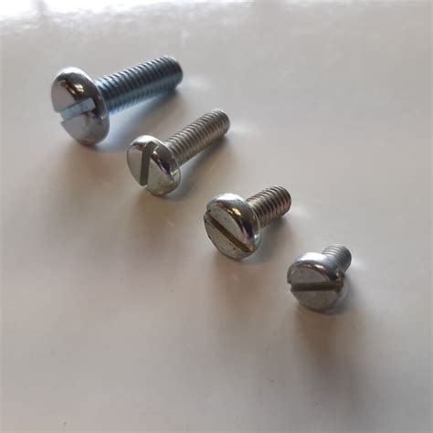 Self Colour Slotted Pan Head Machine Screws