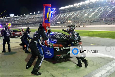 February Daytona Beach Florida Usa Kasey Kahne Sunoco