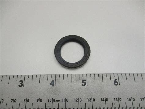 0321453 321453 765583 OMC Propeller Shaft Oil Seal Evinrude Johnson