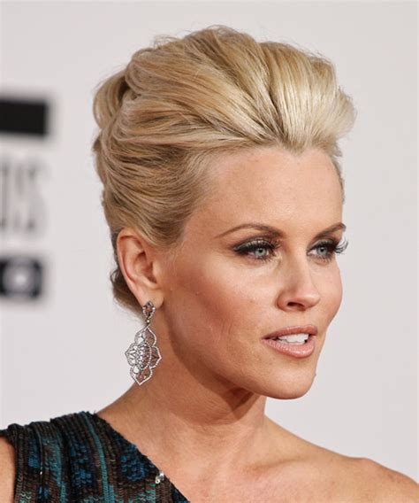 Jenny Mccarthy Hairstyles And Haircuts Hair Ideas