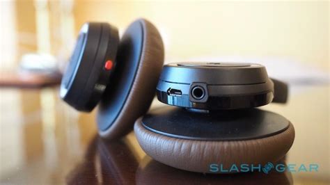 Plantronics BackBeat SENSE Review Smarter Bluetooth Headphones