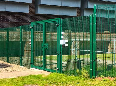 Lps1175 B3 Fencing What Are The Benefits Blog Zaun Ltd