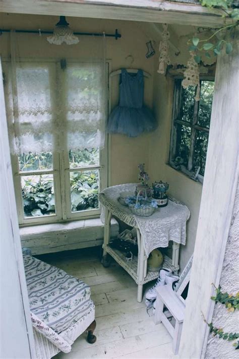 Ghibli-esque Herbal House, a shabby chic open garden ⋆ Saitama