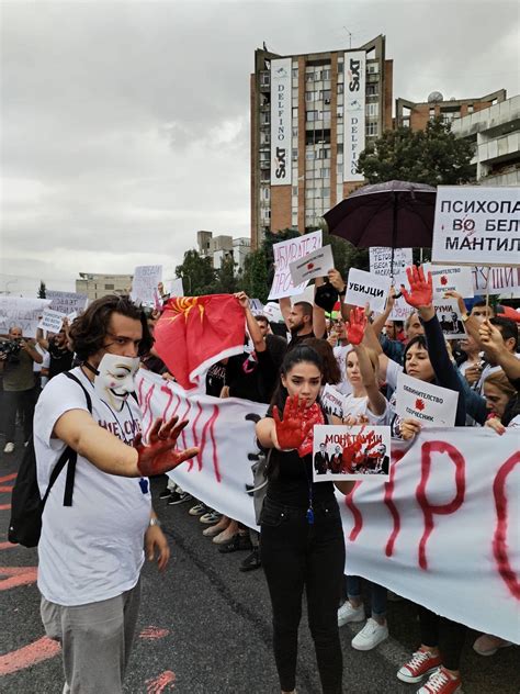 Protestë para Qeverisë së Maqedonisë për rastin në Klinikën e