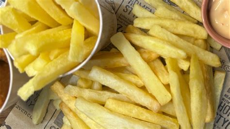 How To Make Homemade French Fries Crispy Deliciousincredibly Easy French Fries Potatoes