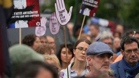 Jeune Fille Viol E Courbevoie Un Nouveau Rassemblement Contre L