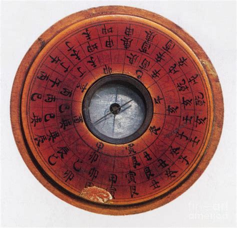 Chinese Compass Photograph By Science Source