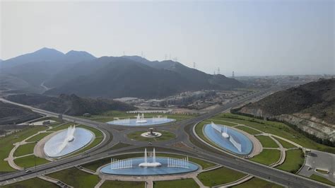 Khorfakkan City A View From The Air And Underwater خورفكان من الجو