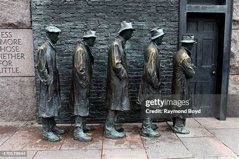 The Depression Breadline Photos And Premium High Res Pictures Getty