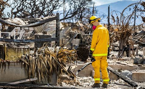 Why Sirens Werent Sounded During Hawaii Wildfire Officer Explains