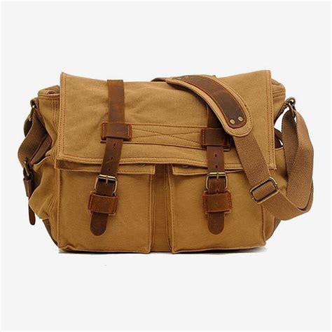 12 Best Messenger Bags For Men 2021 The Strategist Atelier Yuwa Ciao Jp