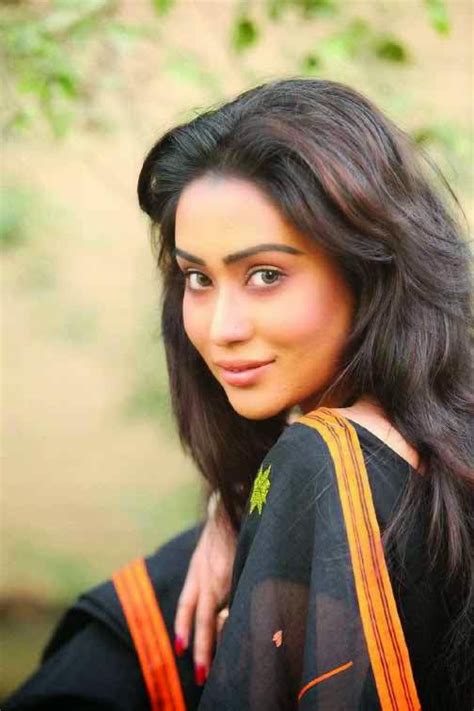 BANGLADESHI HOT MODEL ACTRESS Bangladeshi Model Actress Zakia Bari