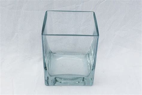 Small Square Glass Vase 12 X 10cm Gv0191 Funxion Fusion Decor Hire