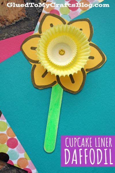 Cupcake Liner Daffodil Flower Craft Glued To My Crafts Daffodil Craft Spring Crafts For