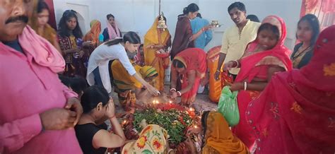 Thousands Of Devotees Performed Jalabhishek Of Shivling By Filling