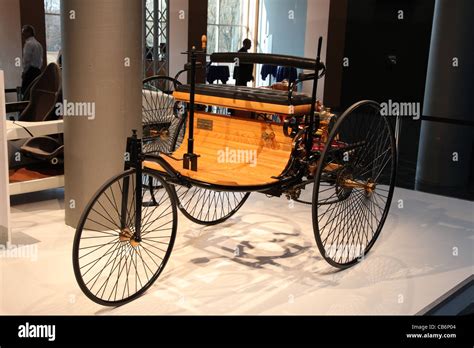 1886 car hi-res stock photography and images - Alamy