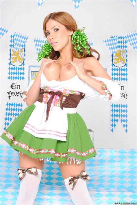 MILF Larina Alexa Nicole 0691 Porn Pic