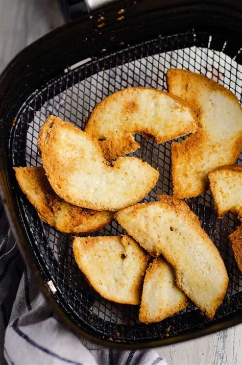 Air Fryer Bagel Chips